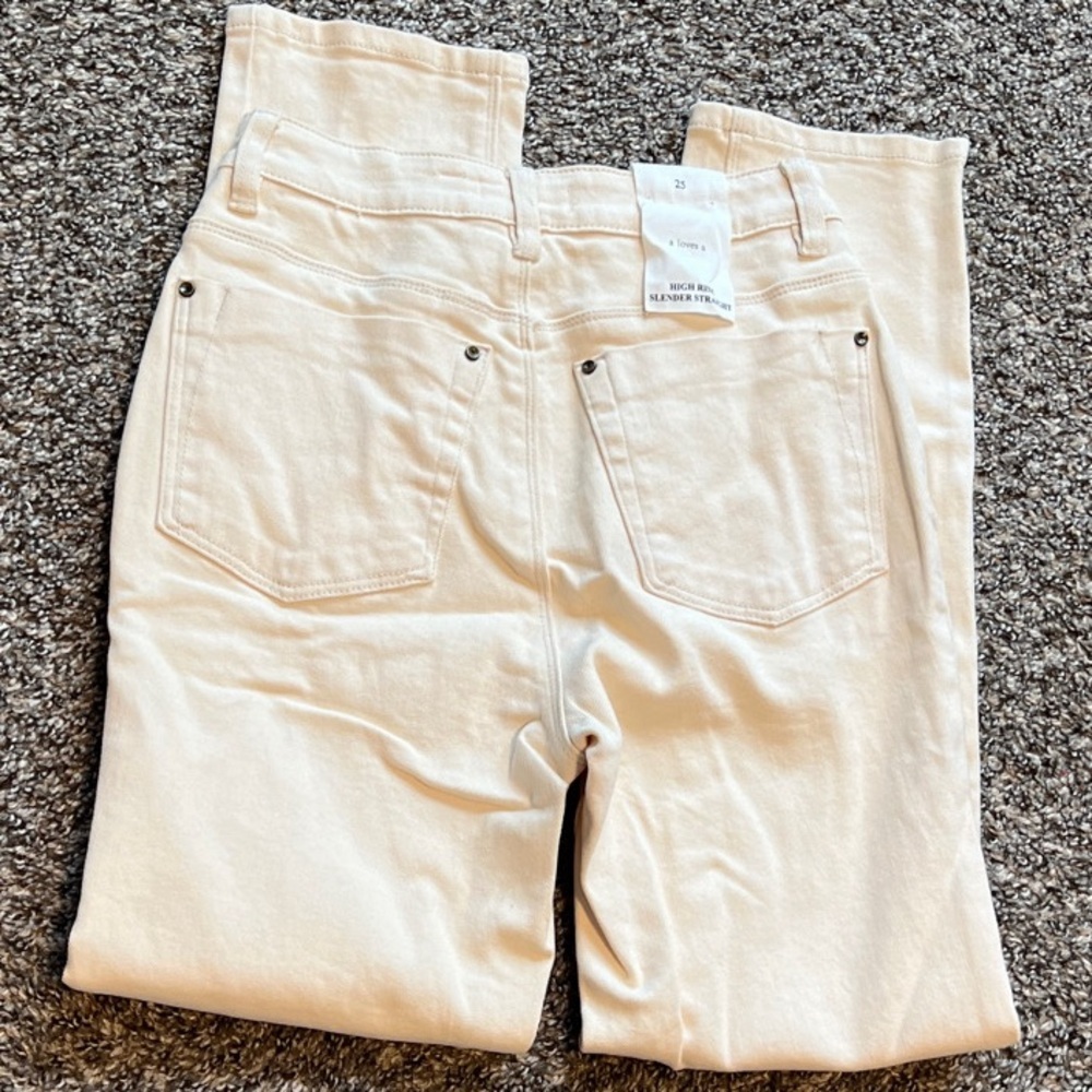 High Rise Slender Straight Jeans In Cream - Picture 4 of 6